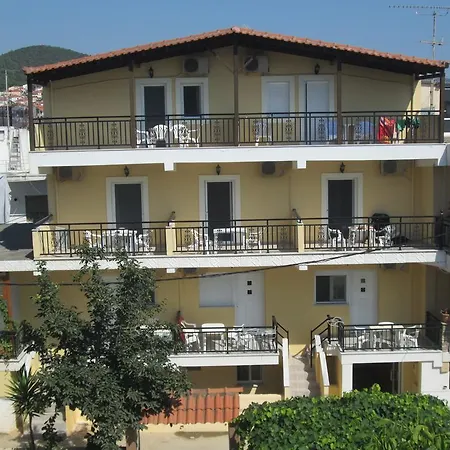 Konstantinos 2 公寓式酒店