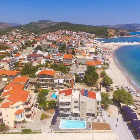 Konstantinos 2 公寓式酒店